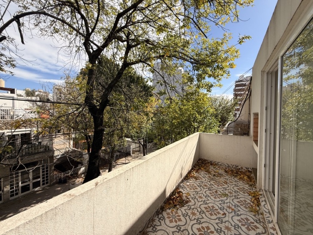 Departamento en Portela al 400